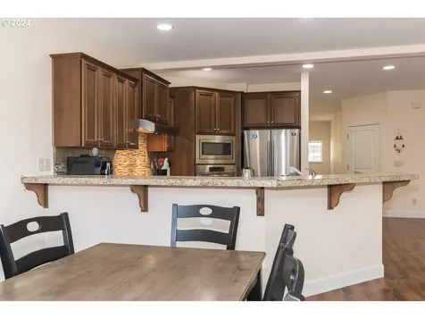 15708 SE Kestrel Drive Clackamas OR 97015