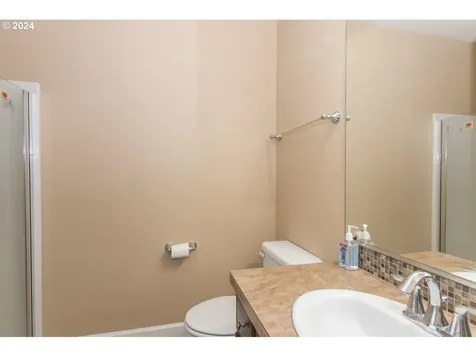 15708 SE Kestrel Drive Clackamas OR 97015