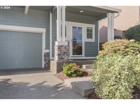 15708 SE Kestrel Drive Clackamas OR 97015