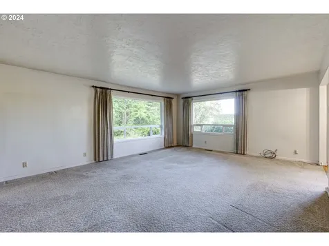 9695 SW Hillsboro Highway Hillsboro OR 97123
