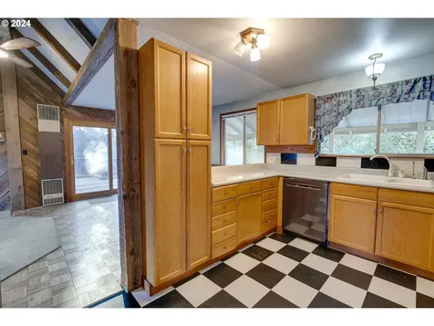 9695 SW Hillsboro Highway Hillsboro OR 97123