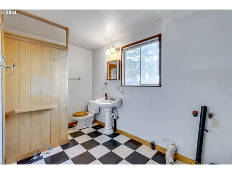 9695 SW Hillsboro Highway Hillsboro OR 97123