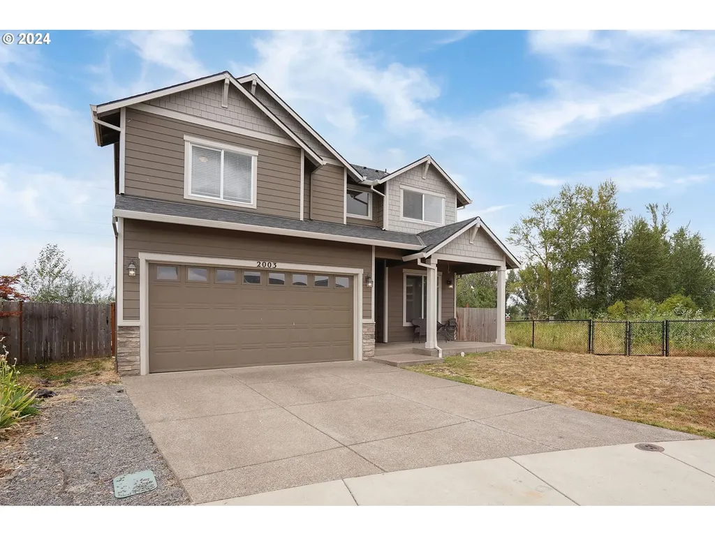 2003 NE Summit Drive Albany OR 97321