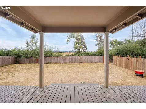 2003 NE Summit Drive Albany OR 97321