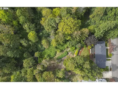 1306 E 2nd Street Newberg OR 97132