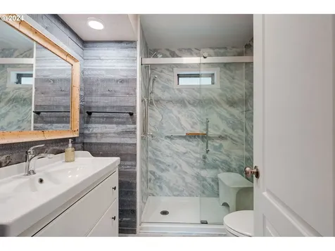 11449 Sw Royal Villa Drive Portland OR 97224