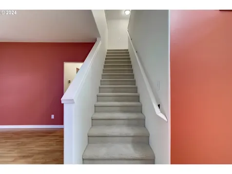5520 NE 44th Street Vancouver WA 98661