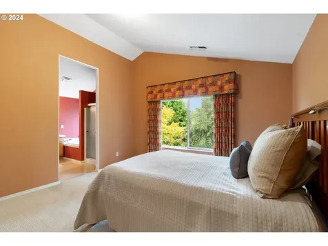 5520 NE 44th Street Vancouver WA 98661