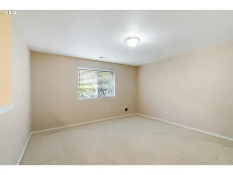 5520 NE 44th Street Vancouver WA 98661