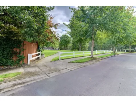 5520 NE 44th Street Vancouver WA 98661