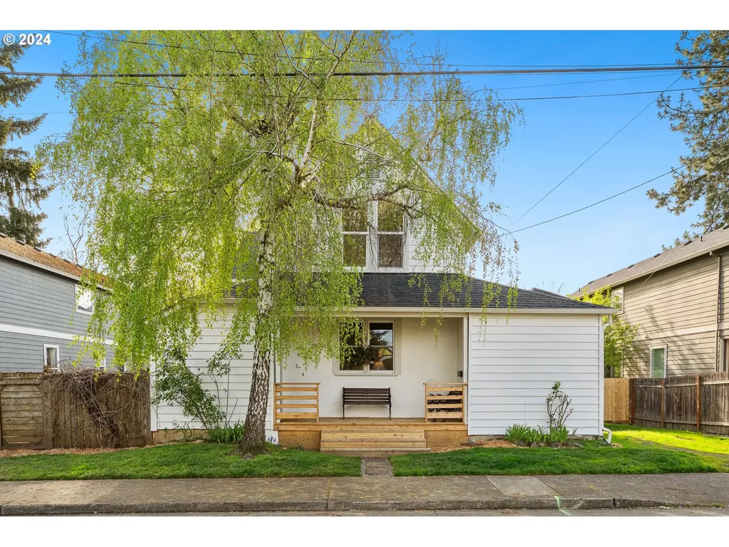8745 N Curtis Avenue Portland OR 97217