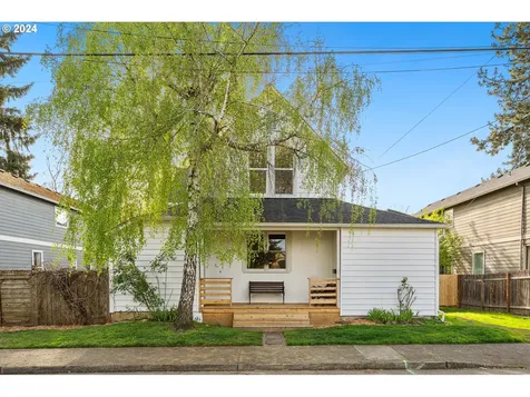 8745 N Curtis Avenue Portland OR 97217