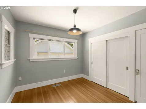 710 Se 61st Avenue Portland OR 97215