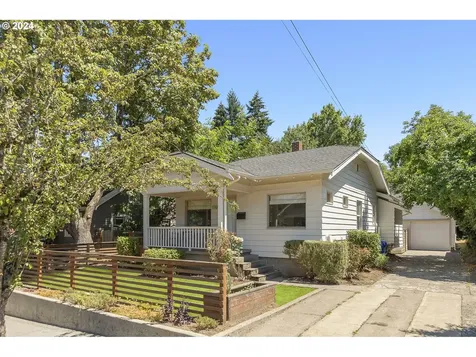 710 Se 61st Avenue Portland OR 97215
