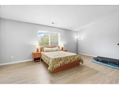 19447 Woodlands Terrace Oregon City OR 97045