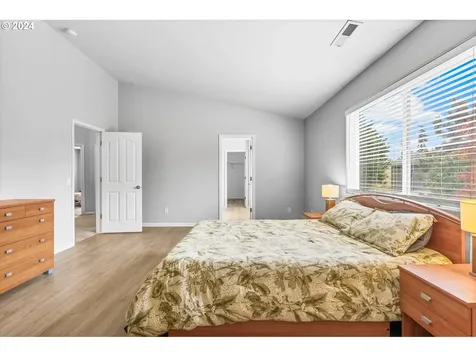 19447 Woodlands Terrace Oregon City OR 97045