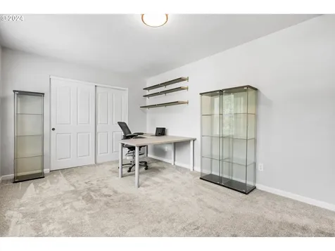 19447 Woodlands Terrace Oregon City OR 97045