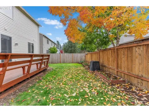 19447 Woodlands Terrace Oregon City OR 97045