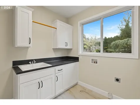 13926 SW 159th Terrace Portland OR 97223