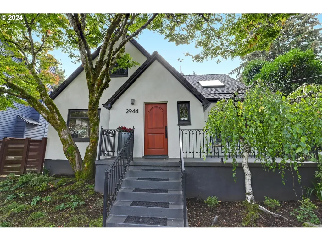 2944 NW Raleigh Street Portland OR 97210