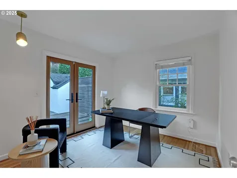 2944 NW Raleigh Street Portland OR 97210