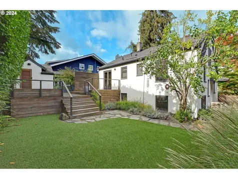 2944 NW Raleigh Street Portland OR 97210