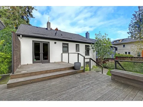 2944 NW Raleigh Street Portland OR 97210