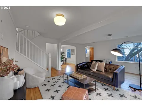 2944 NW Raleigh Street Portland OR 97210