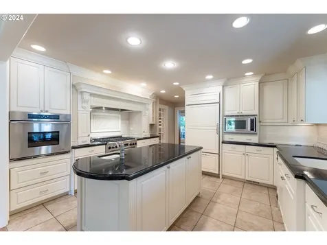 18055 Sw Seiffert Road Sherwood OR 97140