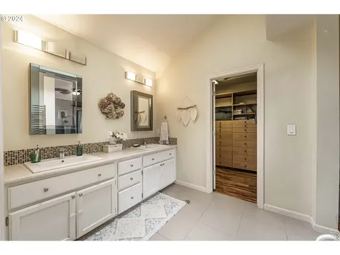 13716 Se 35th Street Vancouver WA 98683