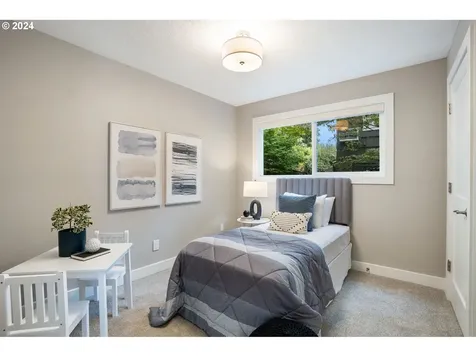 7545 S Corbett Avenue Portland OR 97219
