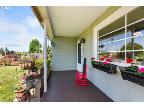 554 Nw Wade Street Estacada OR 97023