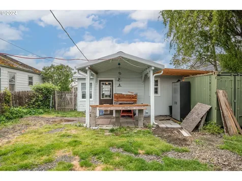 310 27th Avenue Longview WA 98632