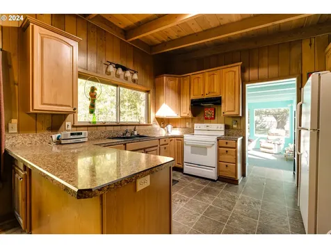 2467 Friendly Street Eugene OR 97405