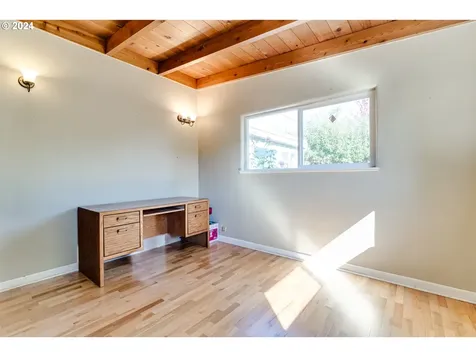 2467 Friendly Street Eugene OR 97405