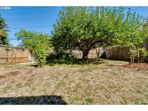 2467 Friendly Street Eugene OR 97405