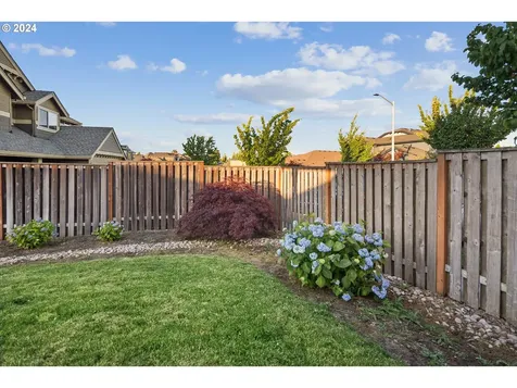 1736 S Lake River Terrace Ridgefield WA 98642