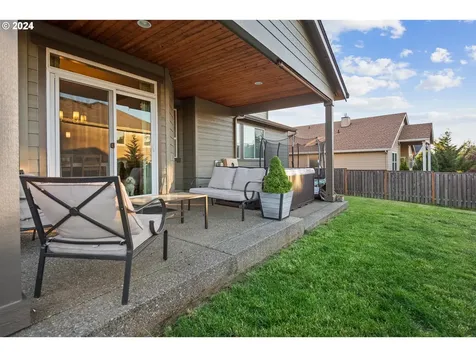 1736 S Lake River Terrace Ridgefield WA 98642