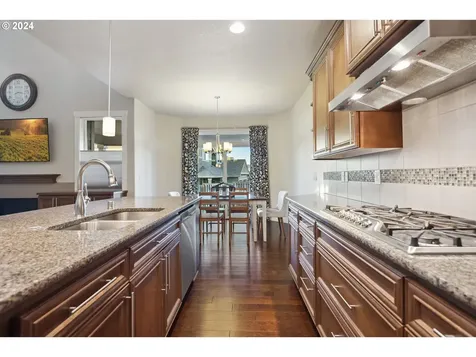1736 S Lake River Terrace Ridgefield WA 98642