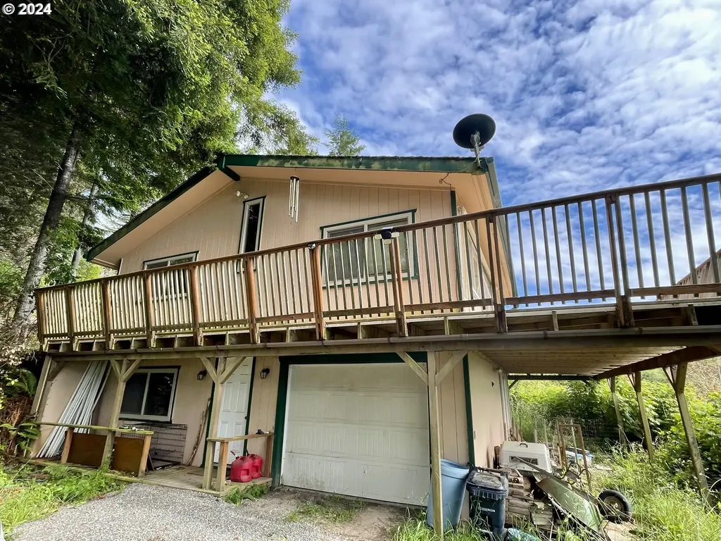96333 Wildwood Road Brookings OR 97415