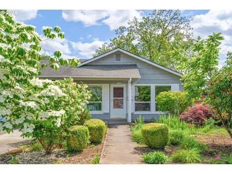 10122 Se Ellis Street Portland OR 97266