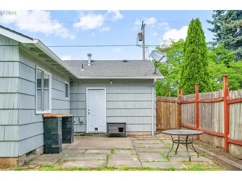 10122 Se Ellis Street Portland OR 97266