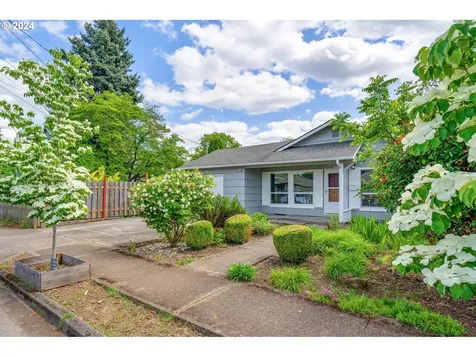 10122 Se Ellis Street Portland OR 97266