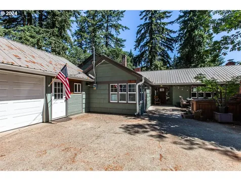 1955 Graham Drive Eugene OR 97405