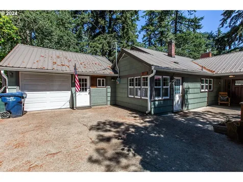 1955 Graham Drive Eugene OR 97405