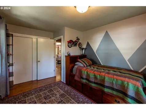 1955 Graham Drive Eugene OR 97405