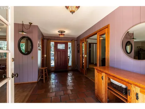 1955 Graham Drive Eugene OR 97405