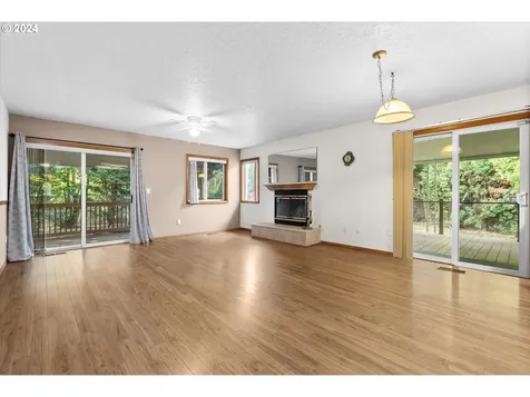 590 SW Ruby Court Mcminnville OR 97128