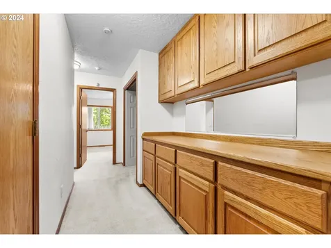 590 SW Ruby Court Mcminnville OR 97128
