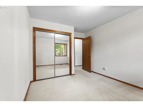 590 SW Ruby Court Mcminnville OR 97128
